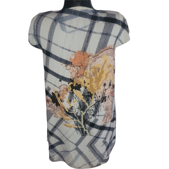 Moffi Floral Patterned Crochet Overlay Tunic S - Picture 5 of 6